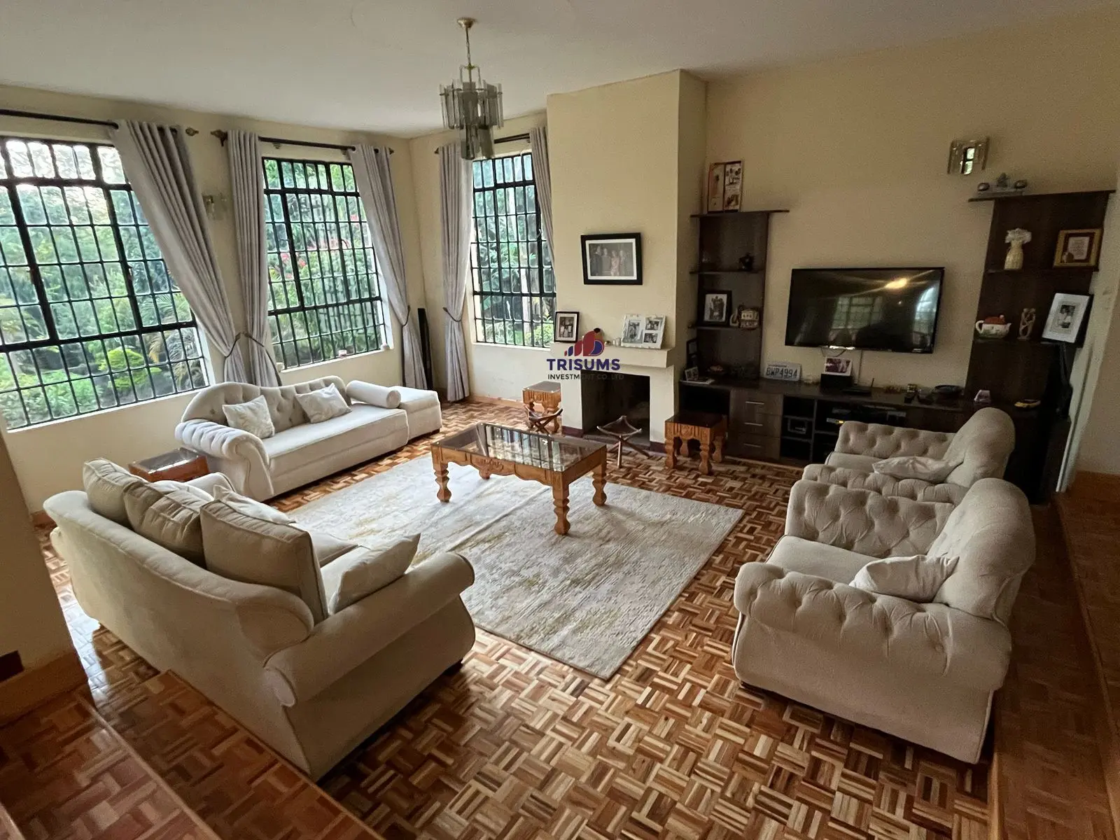 4 bedroom standalone house for rent in New Kitisuru